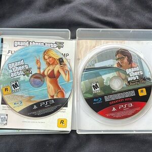 PS3 GTA 5 + GTA IV Liberty City episodes